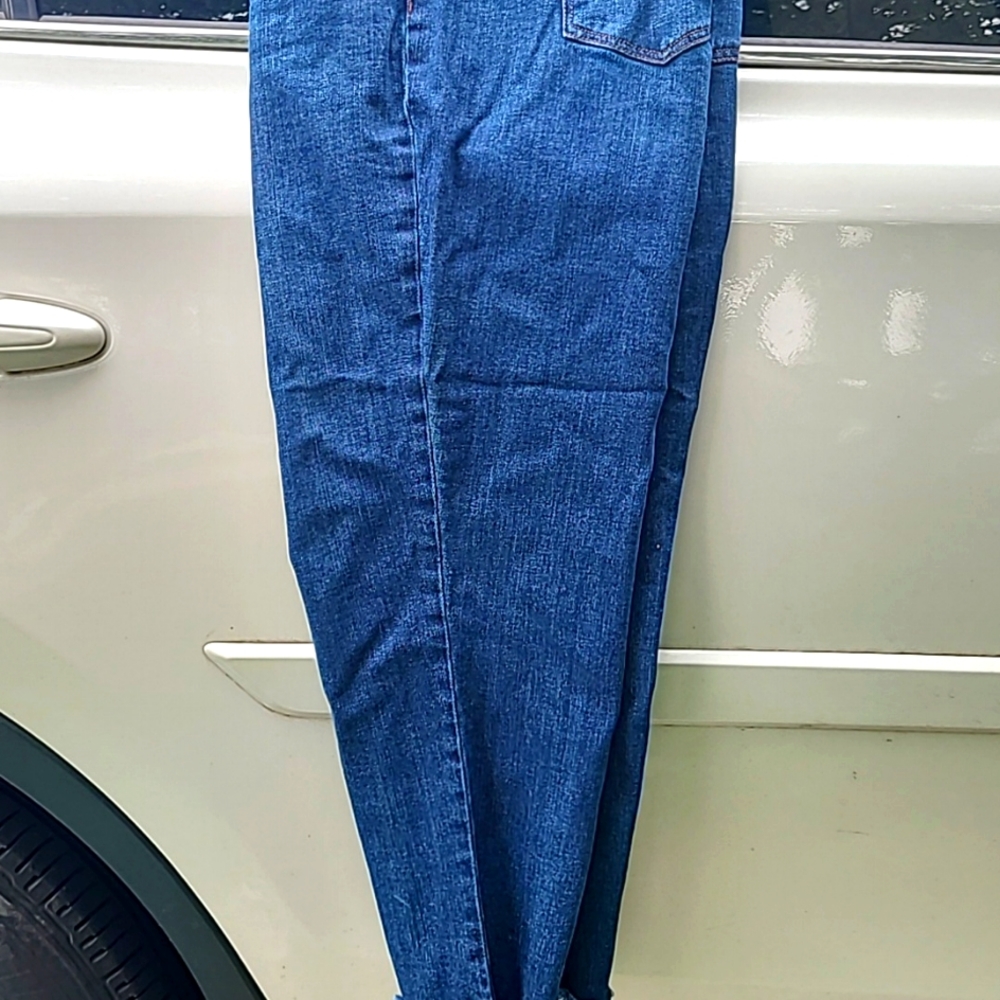 Skinny crop Gene